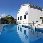 Luxury House With Pool Дом отдыха *