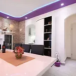 Luxury House With Pool Дом отдыха