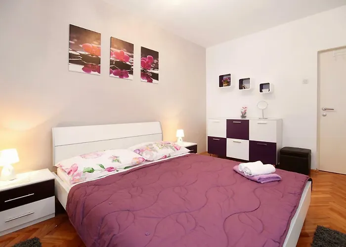 Luxury House With Pool Trogir