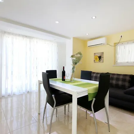 Holiday home Luxury House With Pool