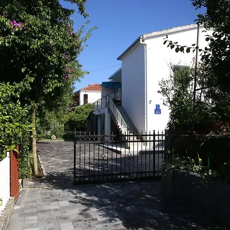 Luxury House With Pool Trogir