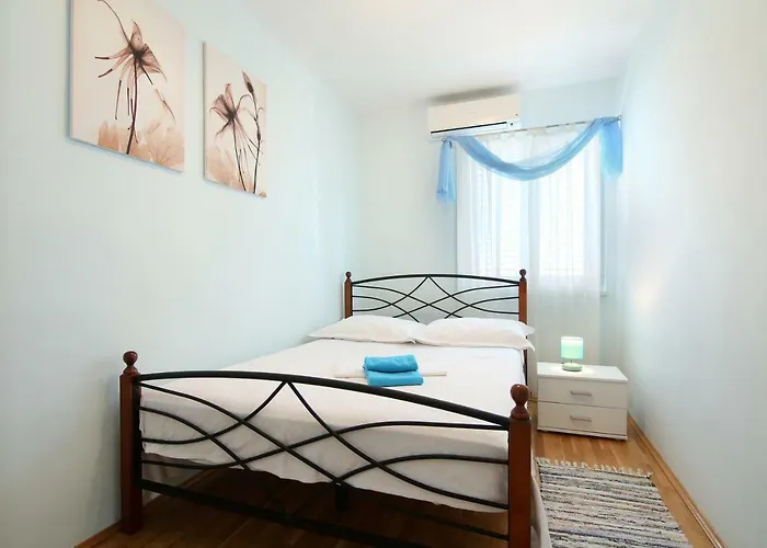 Luxury House With Pool Trogir