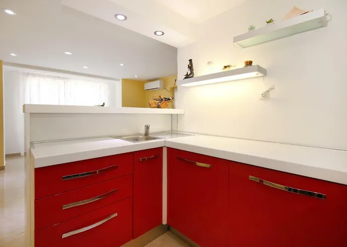 Nyaraló Luxury House With Pool Trogir